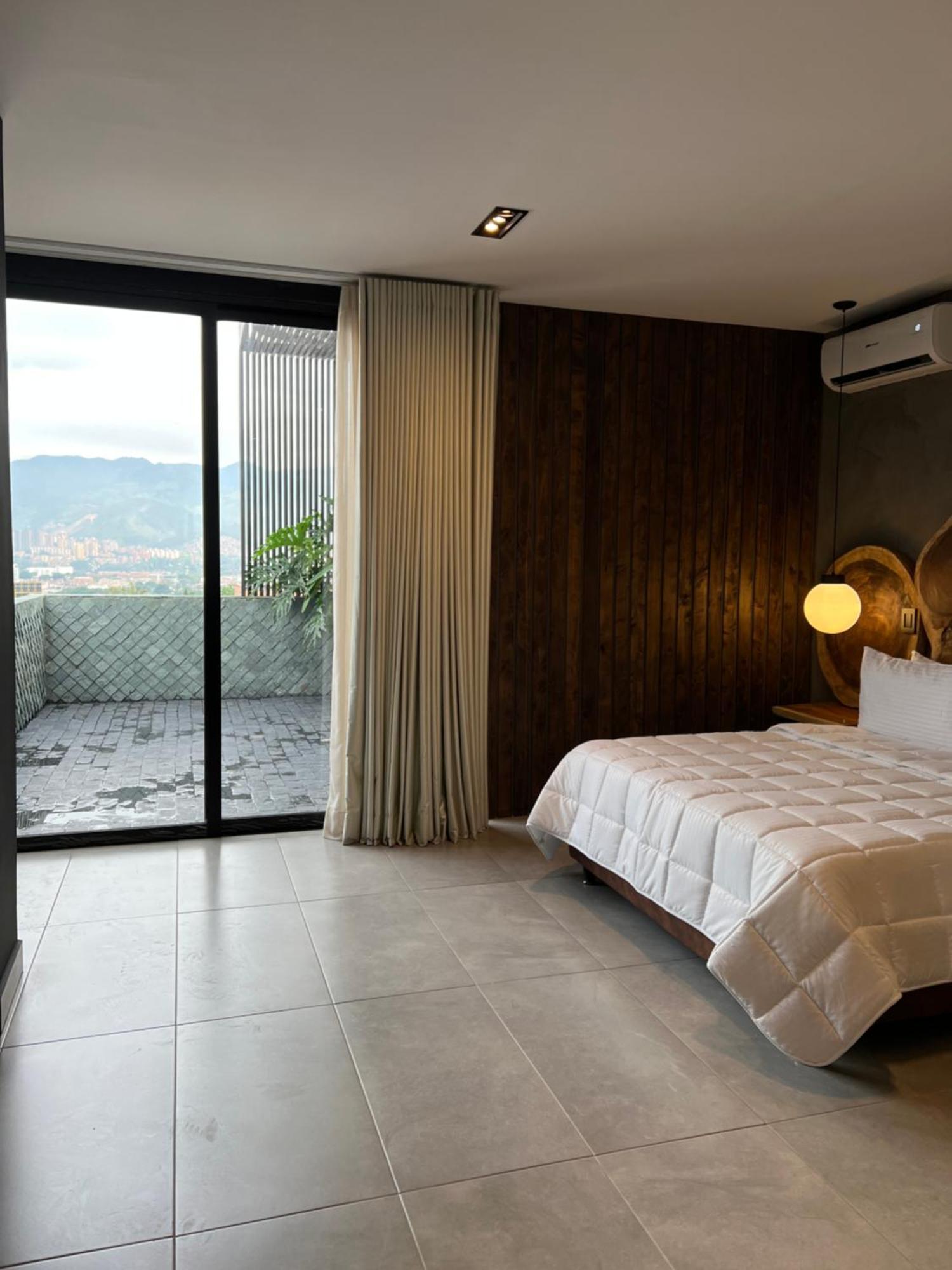 Hotel Zelva Negra Medellin Exterior photo